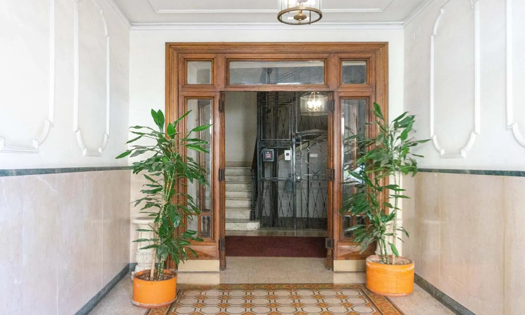 Villa Borghese Large Apartment Rome Italie