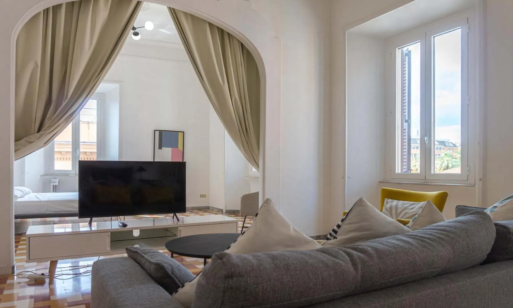 Villa Borghese Large Apartment Rome Italie